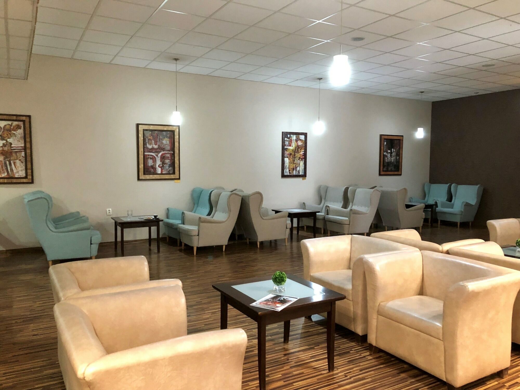 Hotel Dixon So Vstupom Do Bazena A Virivky Zdarma - Free Entrance To Pool And Jacuzzi Included Bańska Bystrzyca Zewnętrze zdjęcie